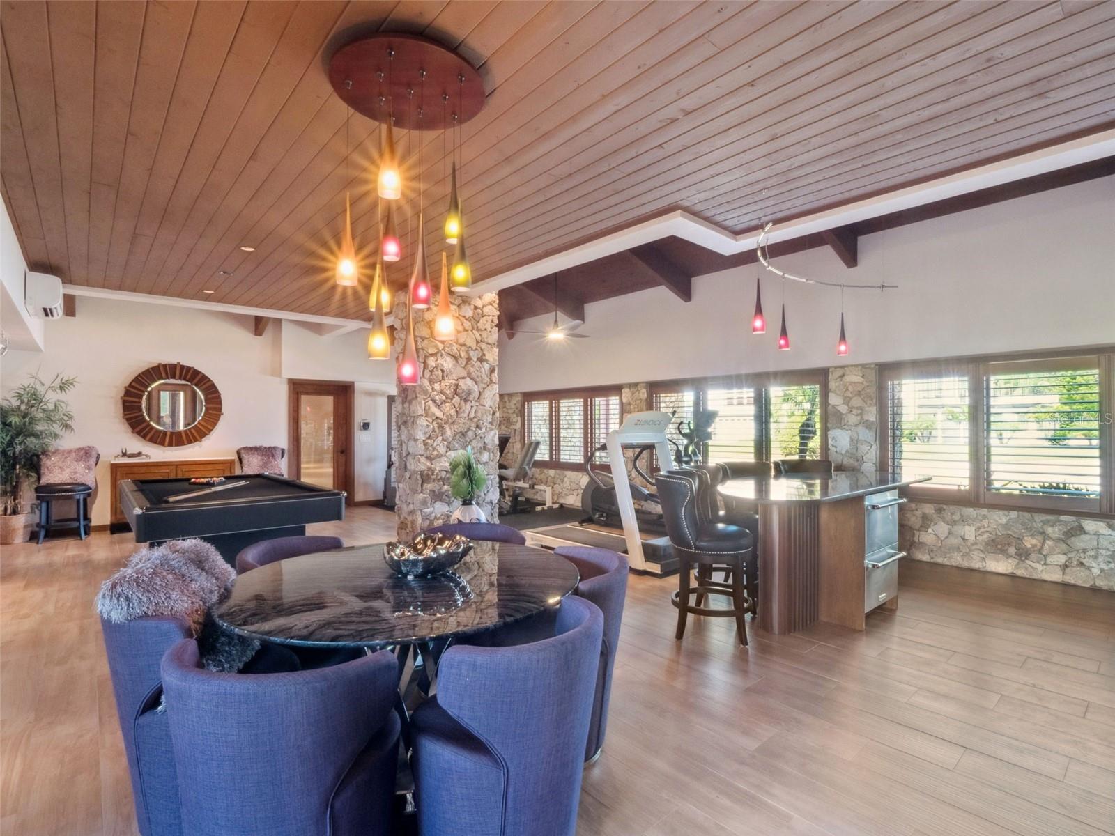 DONLON COVE - Residential