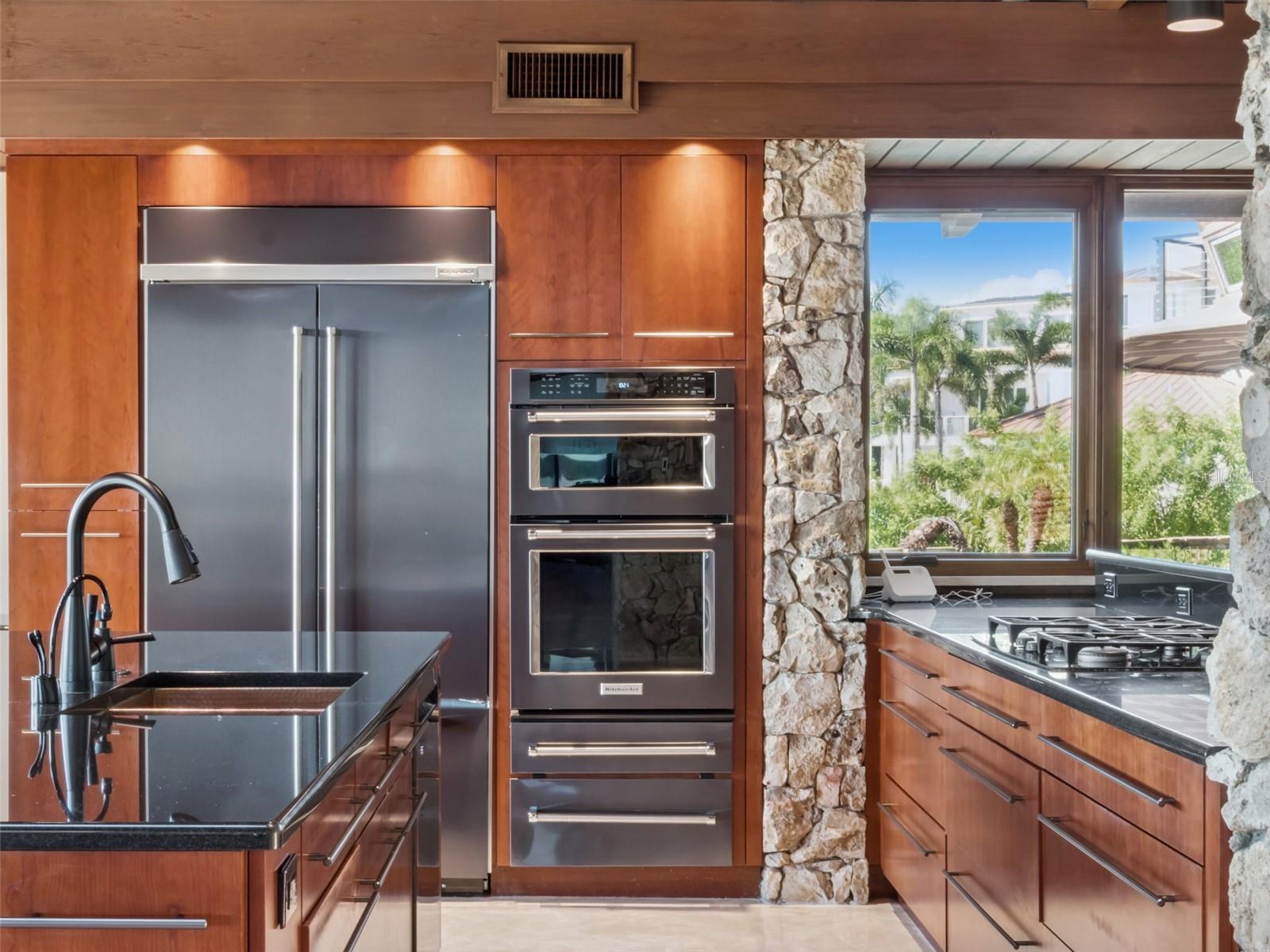 DONLON COVE - Residential