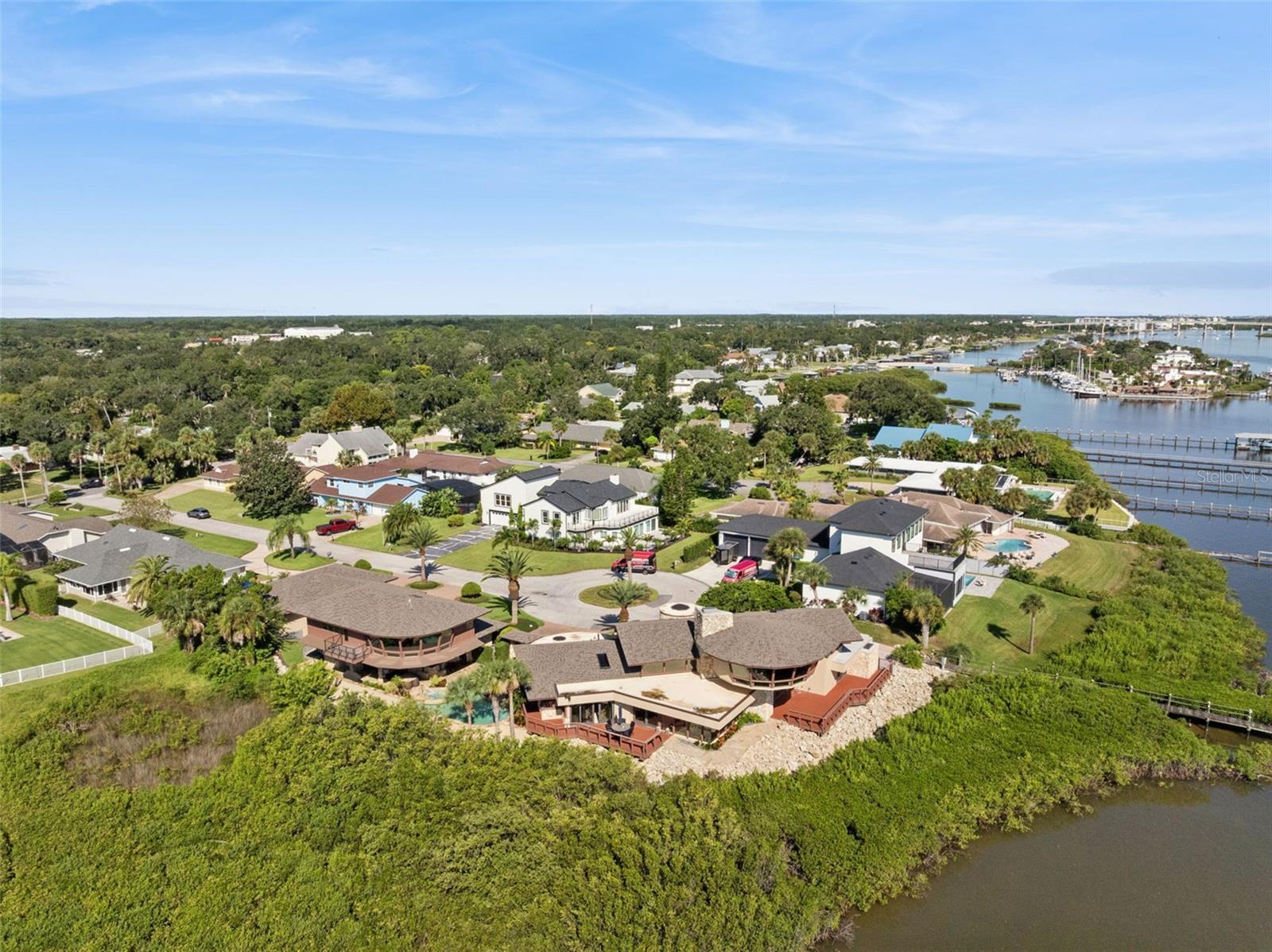 DONLON COVE - Residential