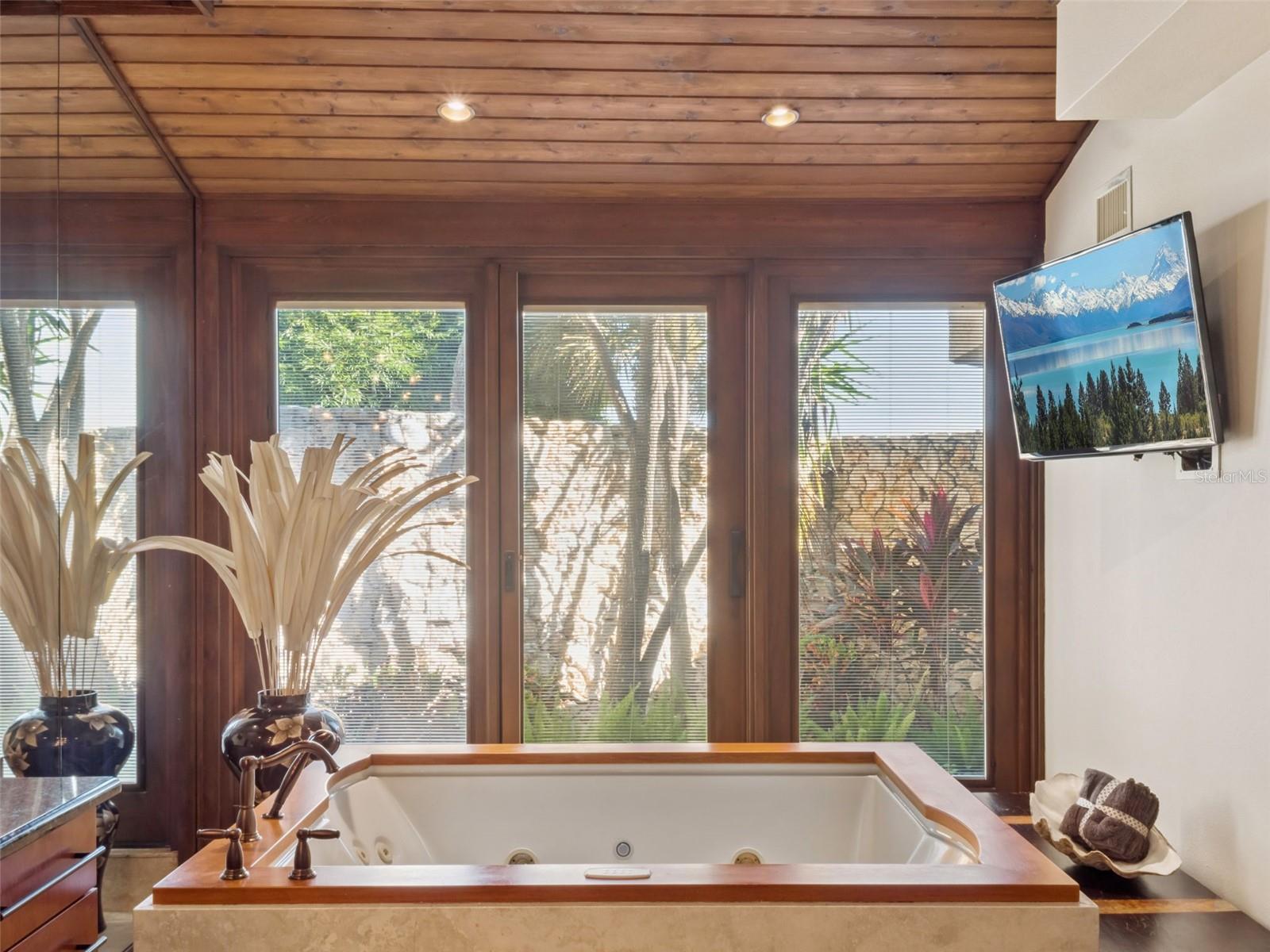 DONLON COVE - Residential