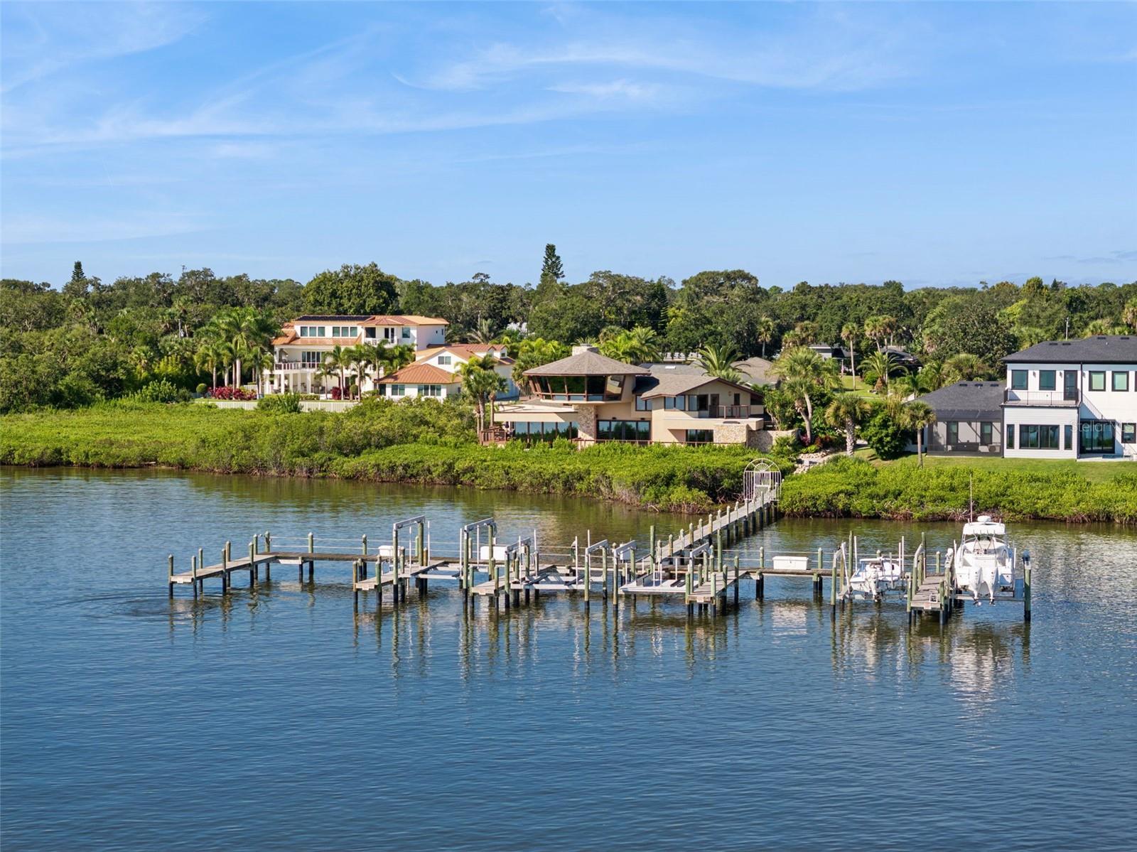 DONLON COVE - Residential