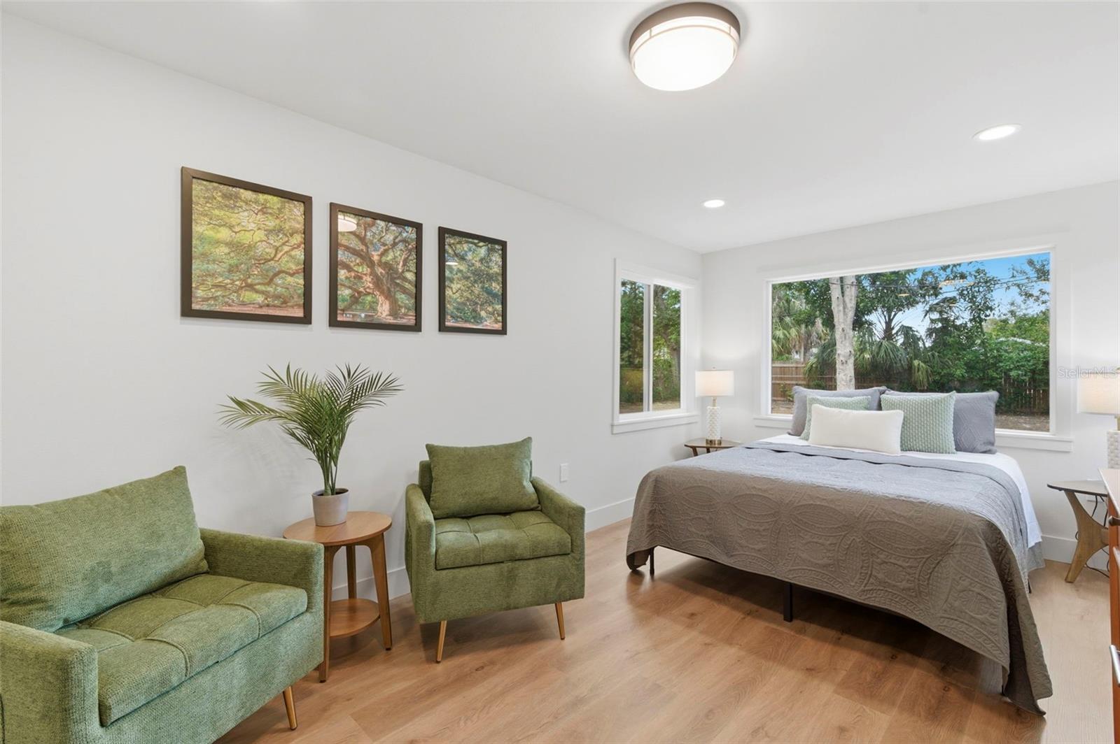 JUNGLE TERRACE SEC B - Residential