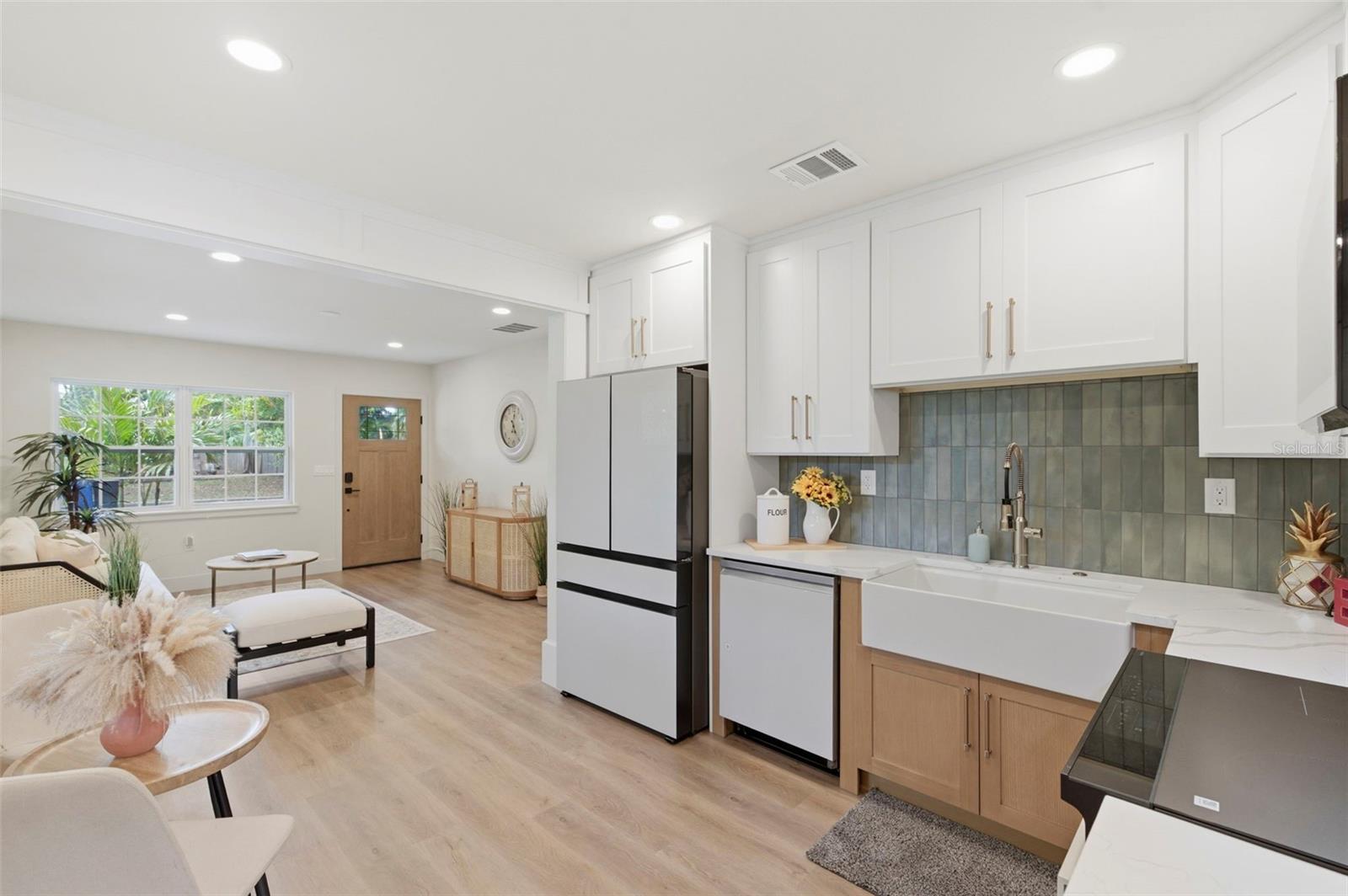 JUNGLE TERRACE SEC B - Residential