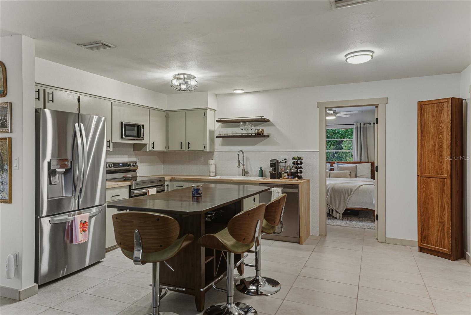 LAKEWOOD - Residential