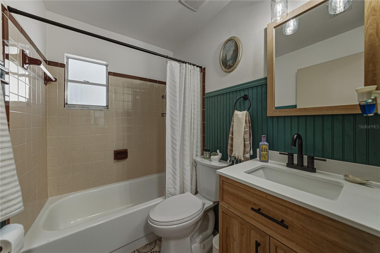 LAKEWOOD - Residential