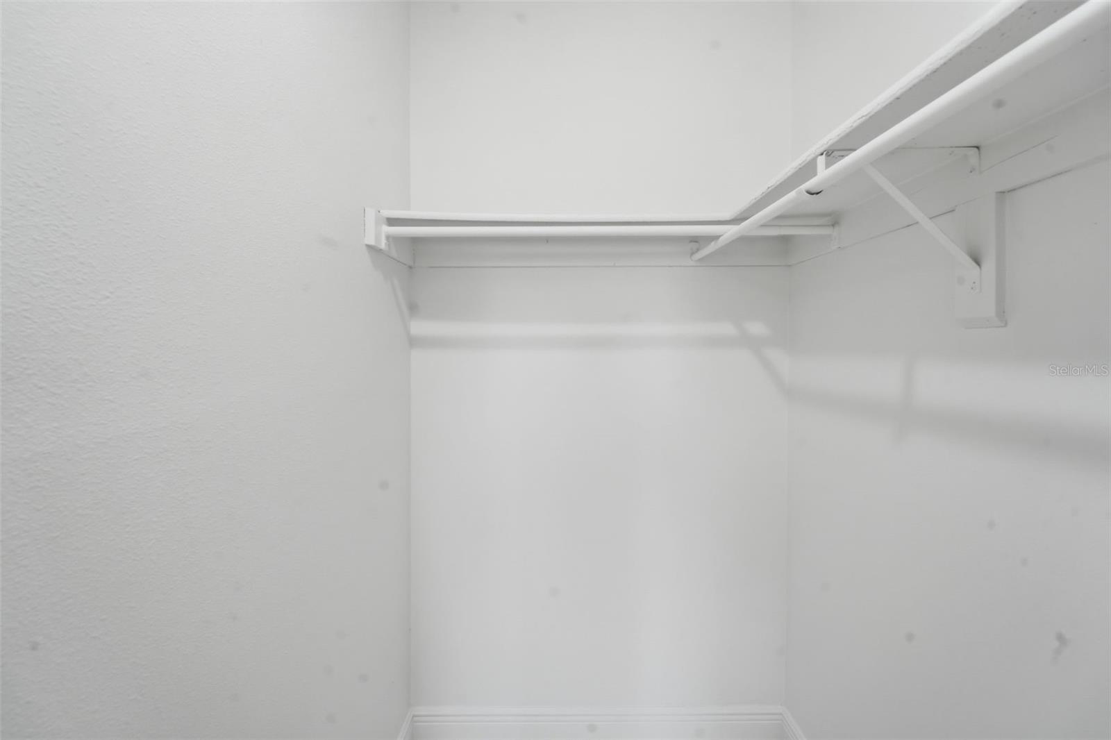 TWIN LAKES MANOR ADD 02 - Residential