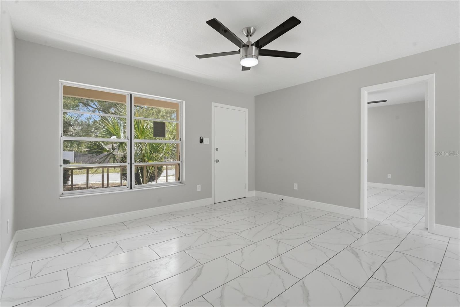 TWIN LAKES MANOR ADD 02 - Residential