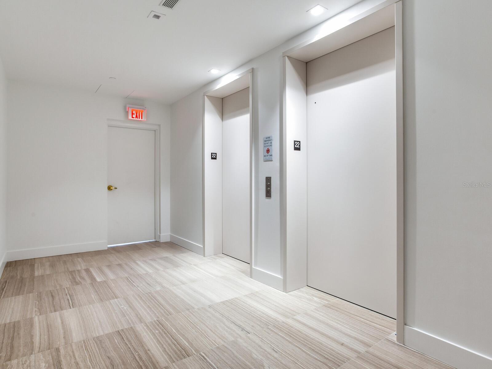 3105 BAY OAKS CONDO PCL #2204 - Residential Lease