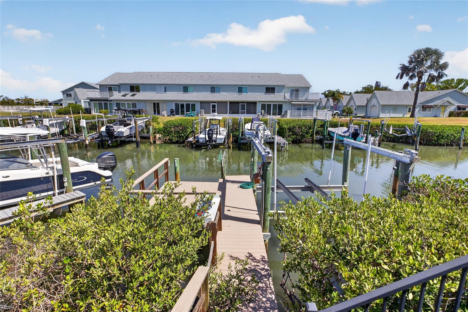 TARA CAY - Residential