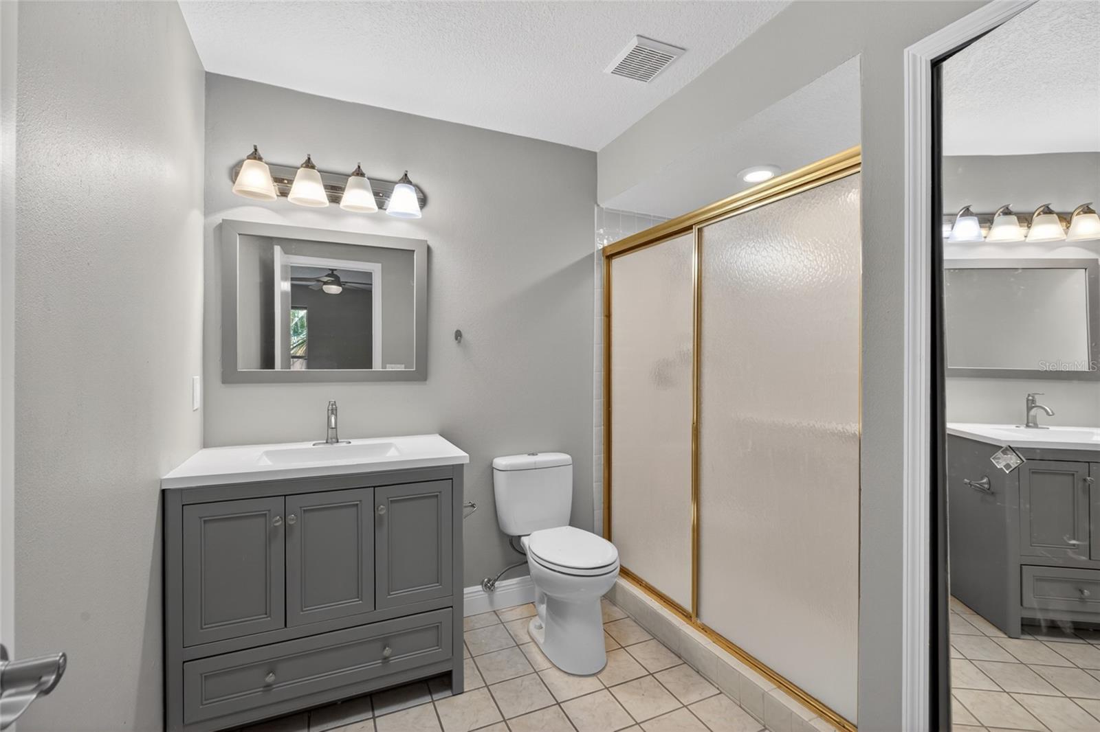 TARA CAY - Residential