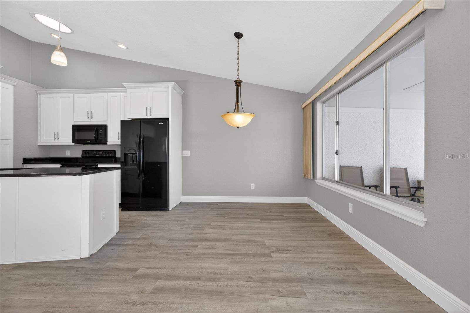 TARA CAY - Residential