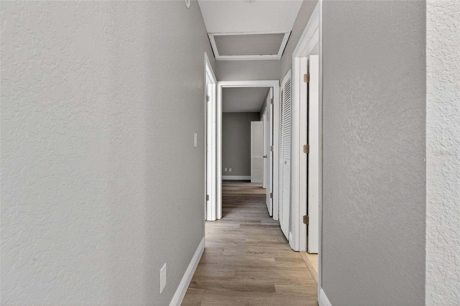 TARA CAY - Residential