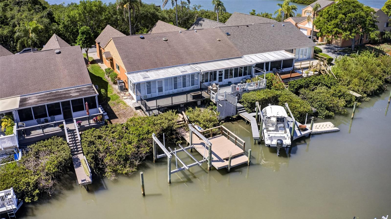 TARA CAY - Residential