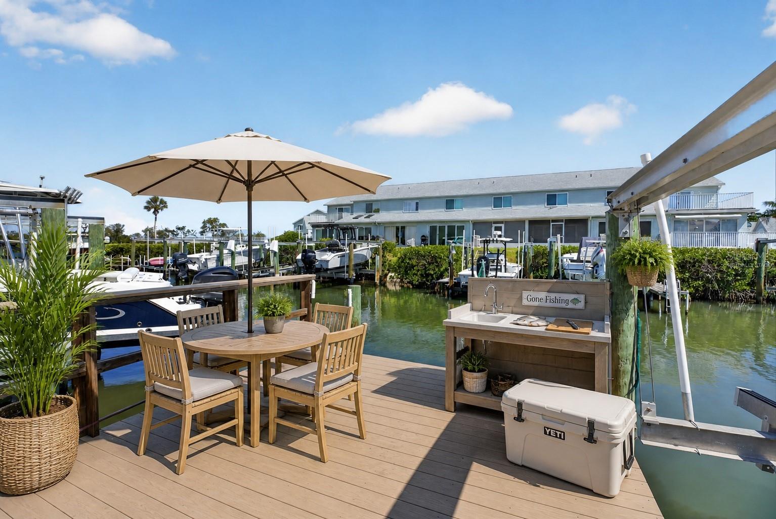 TARA CAY - Residential