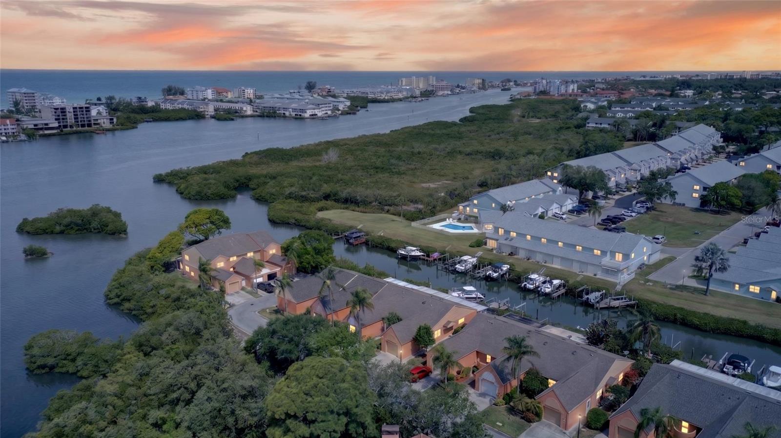 TARA CAY - Residential