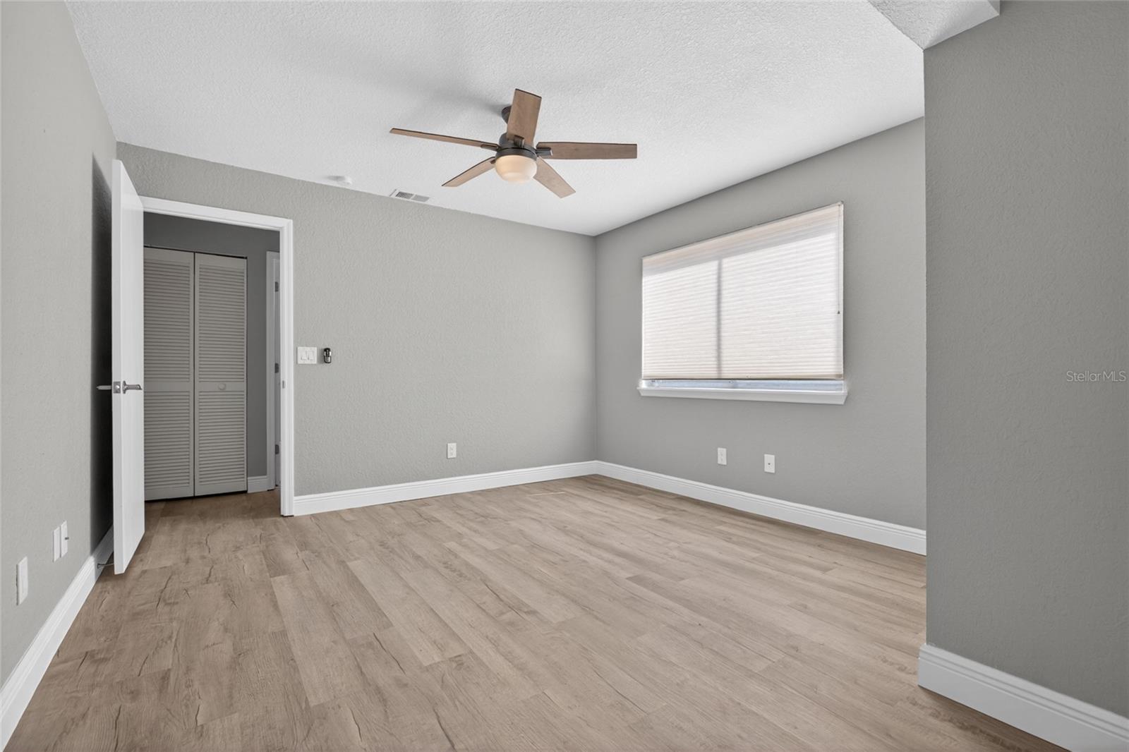 TARA CAY - Residential