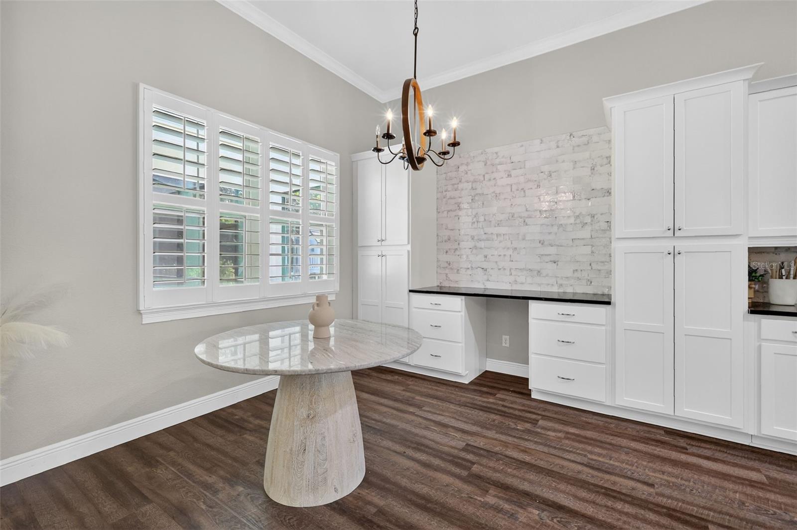 DORA ESTATES - Residential