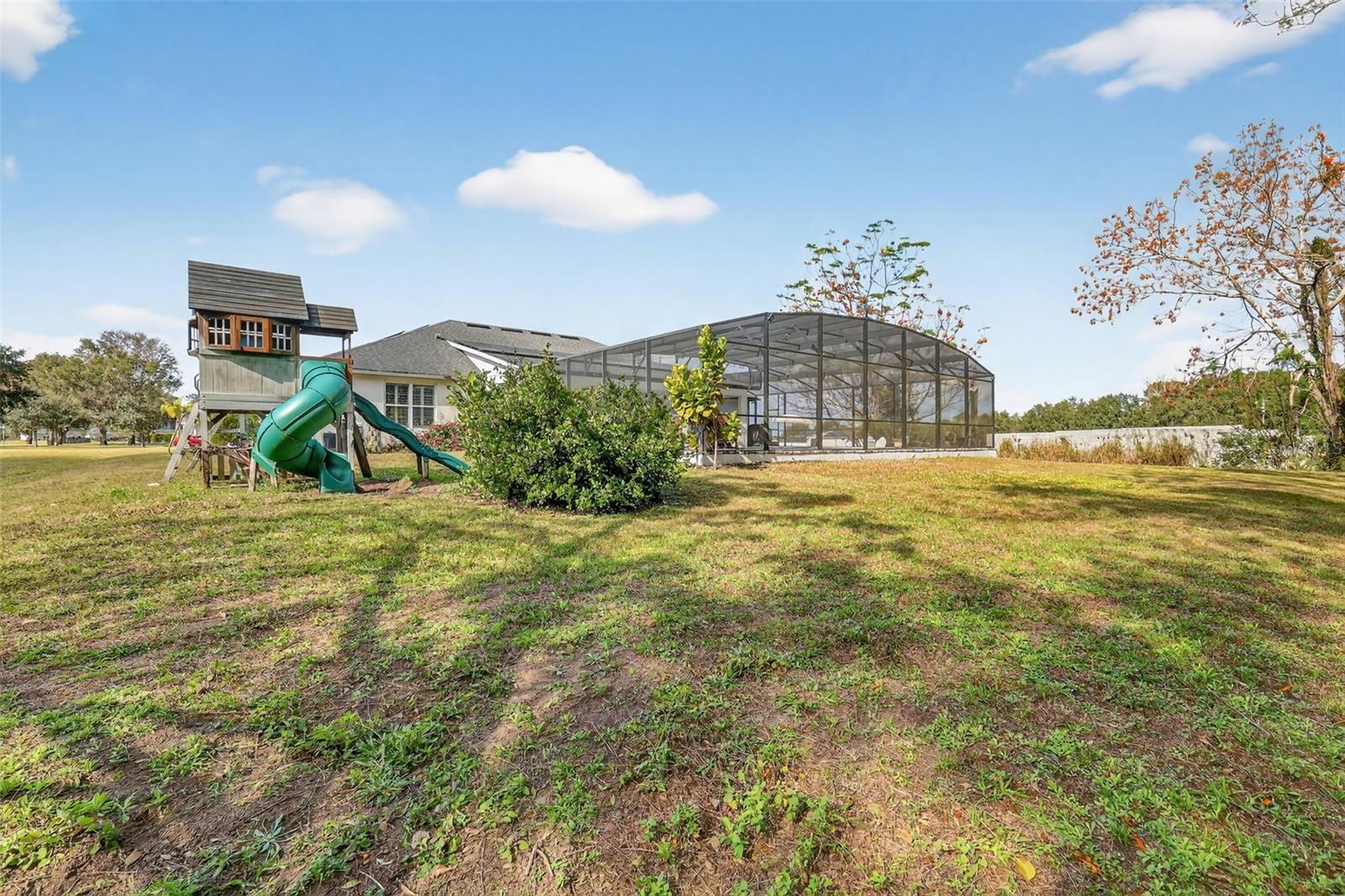 DORA ESTATES - Residential