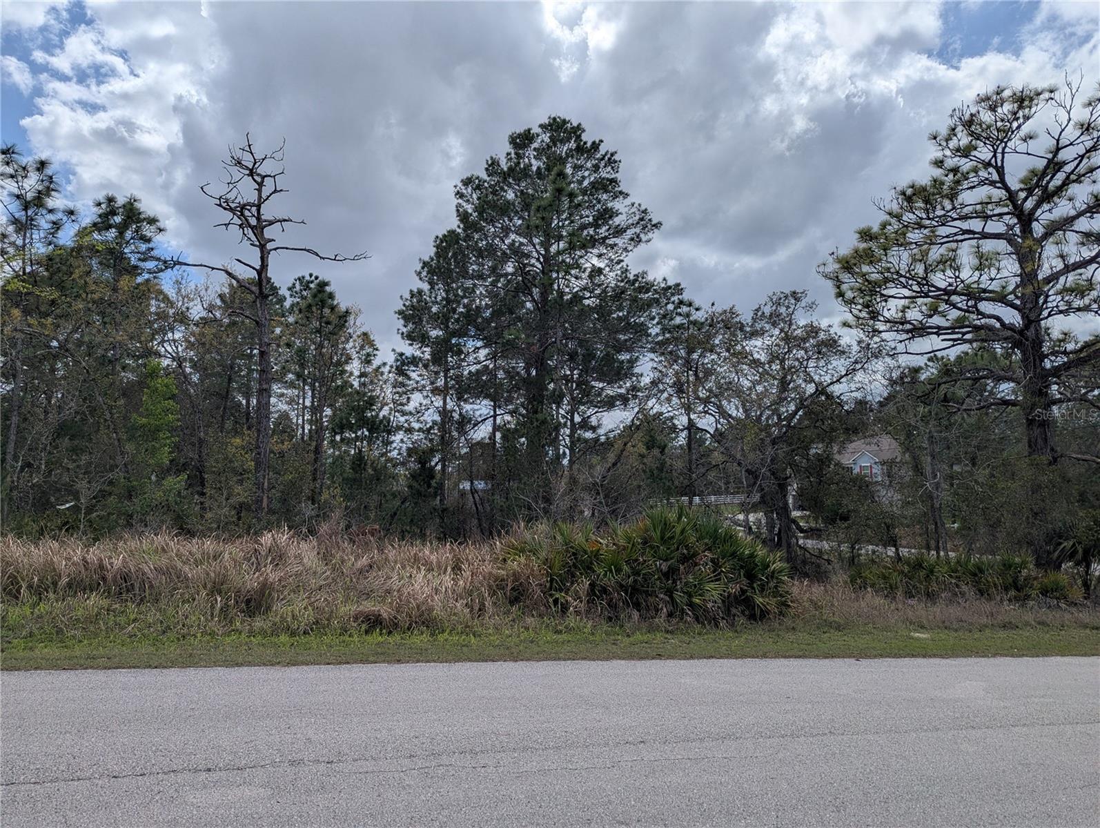 ROYAL HIGHLANDS - Land