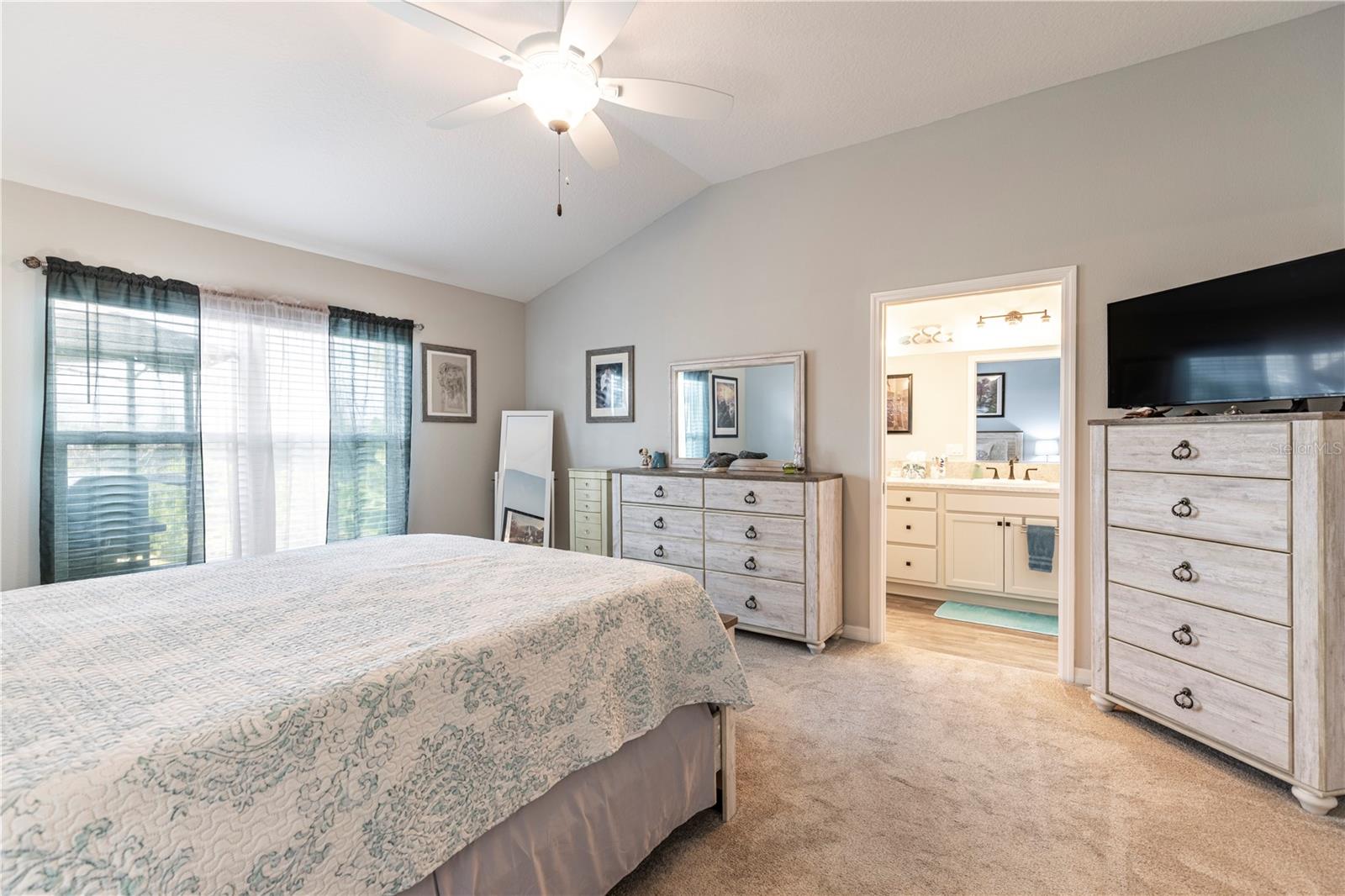 2810 NAVY HILL CIRCLE