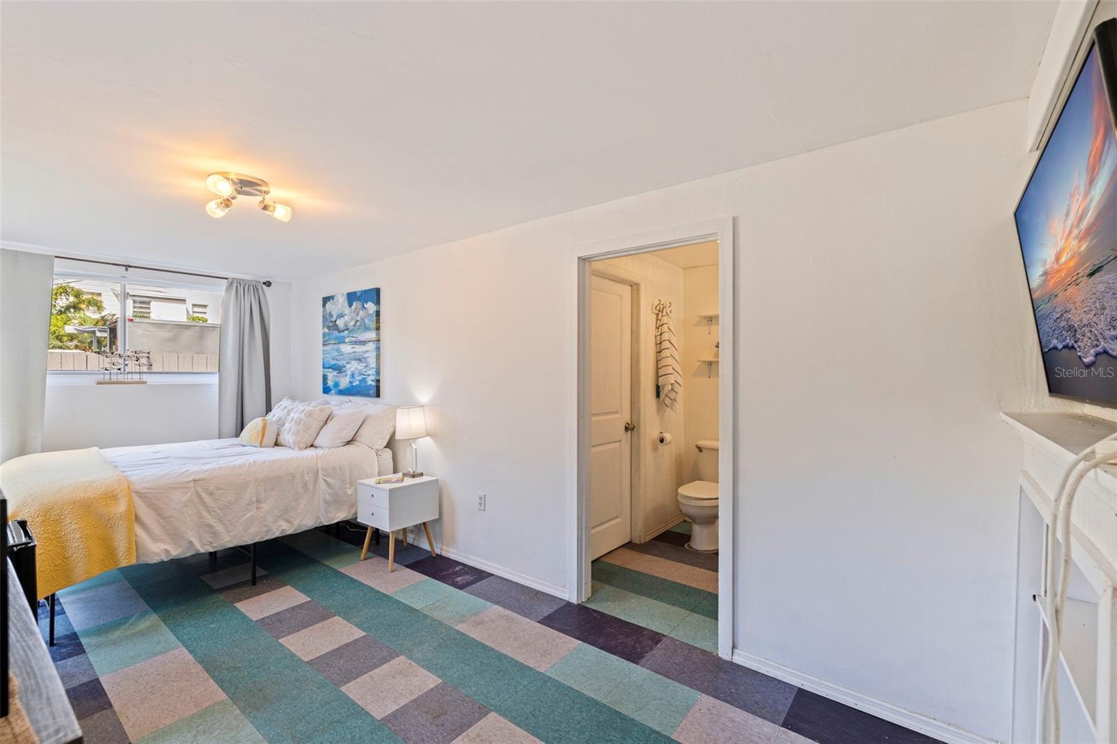 VETERAN PARK - Residential