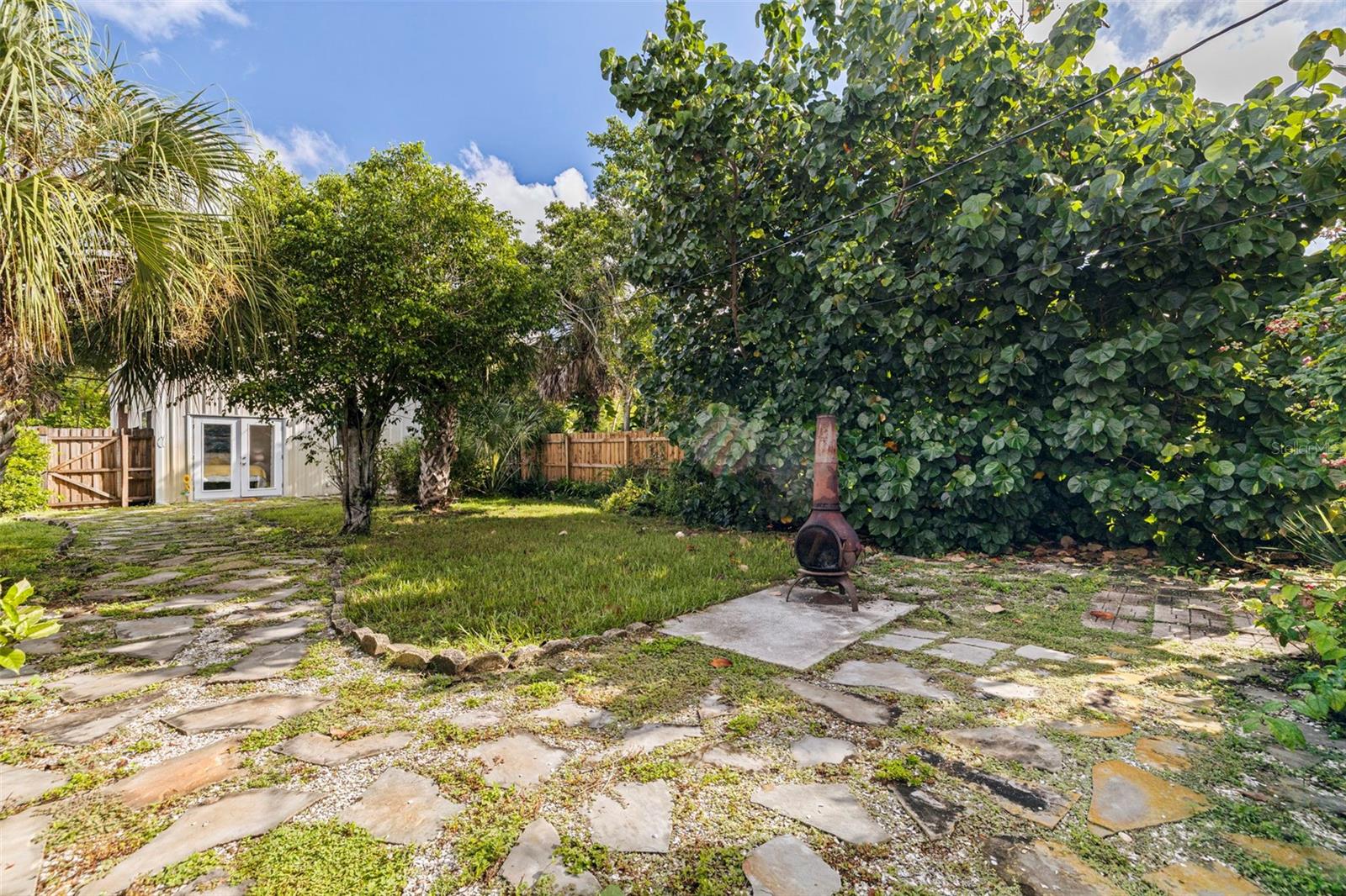 VETERAN PARK - Residential