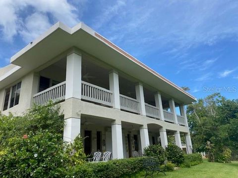 19 FAIRWAYS VILLAGE DRIVE DORADO  00646