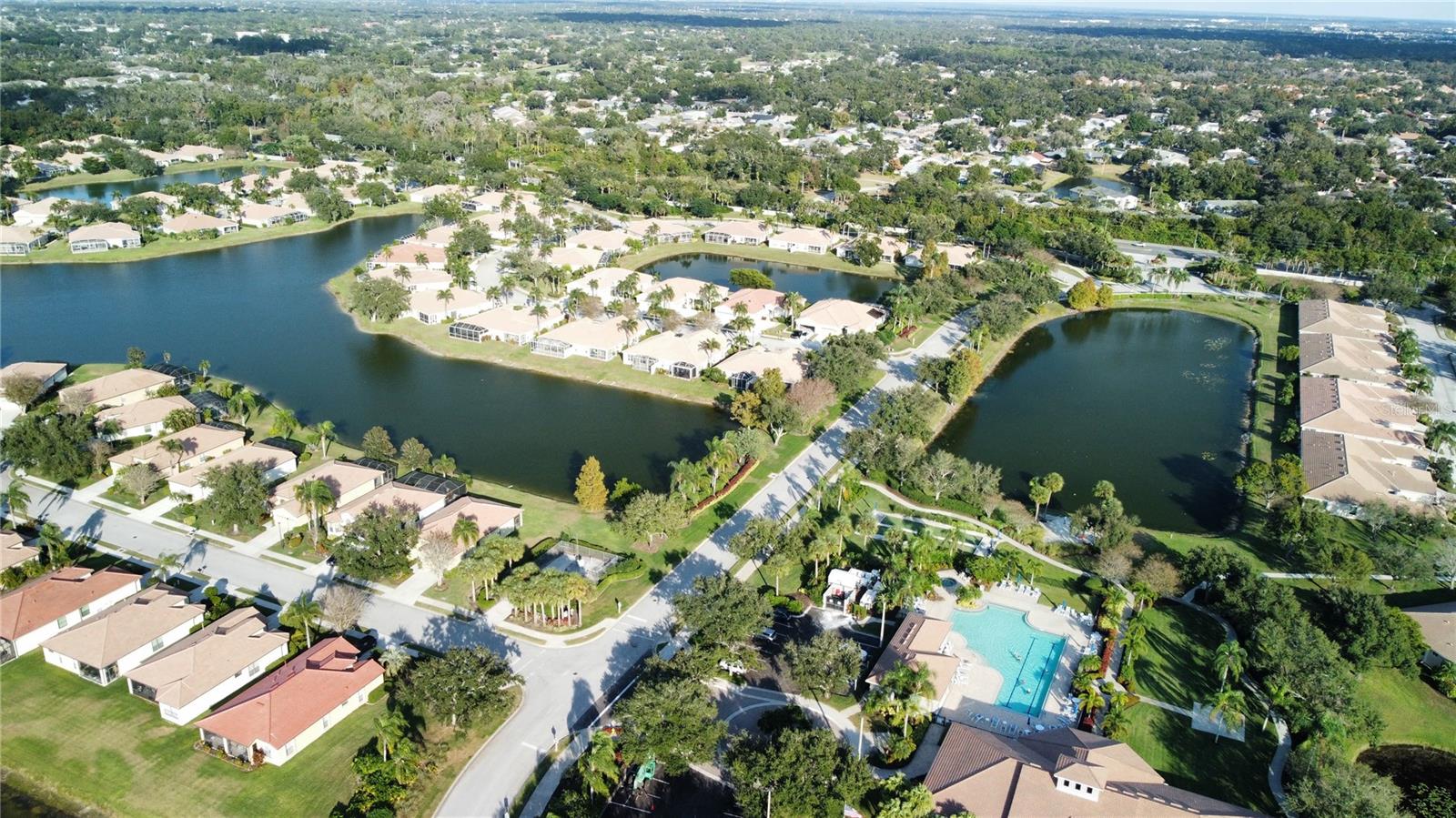 LAKERIDGE FALLS PH 1B - Residential