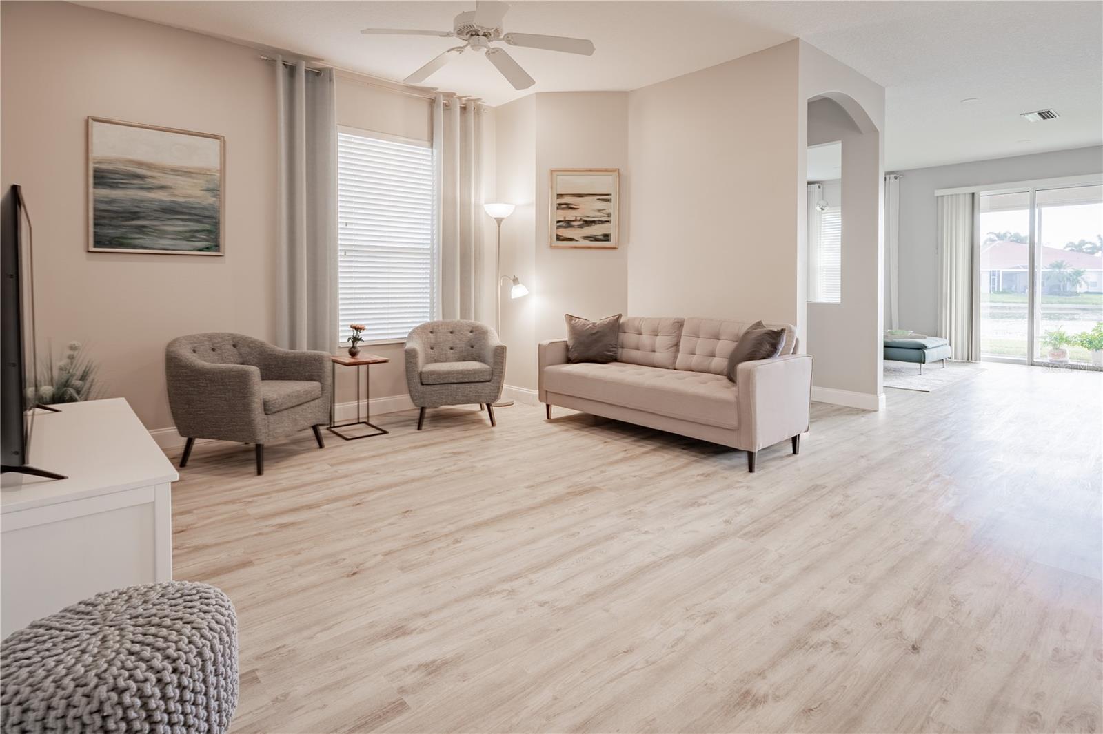 LAKERIDGE FALLS PH 1B - Residential