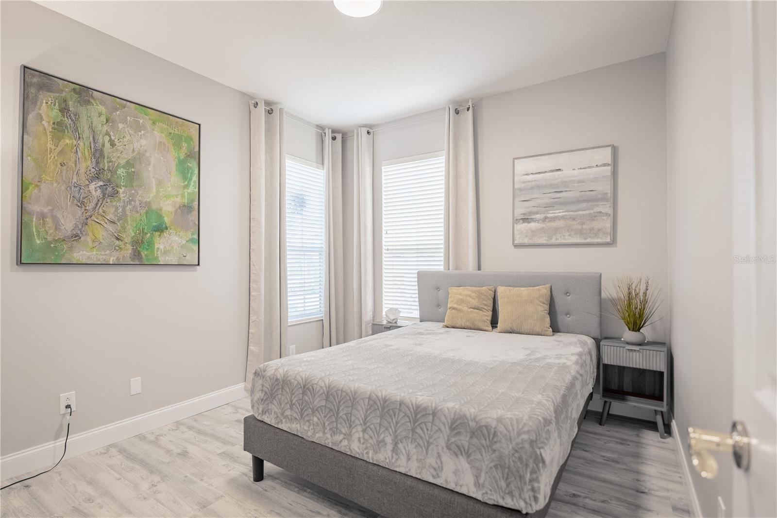 LAKERIDGE FALLS PH 1B - Residential