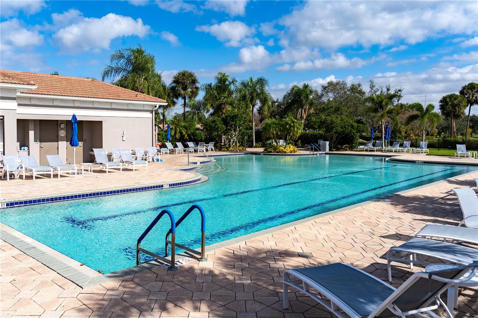 LAKERIDGE FALLS PH 1B - Residential