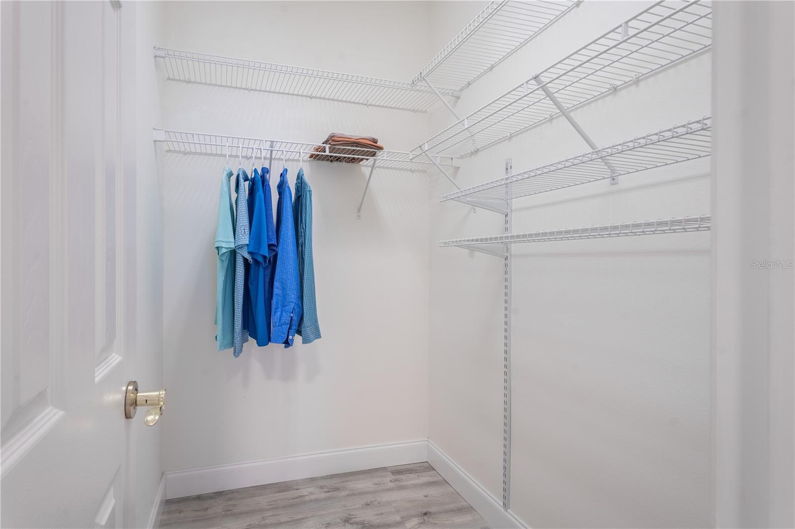 LAKERIDGE FALLS PH 1B - Residential