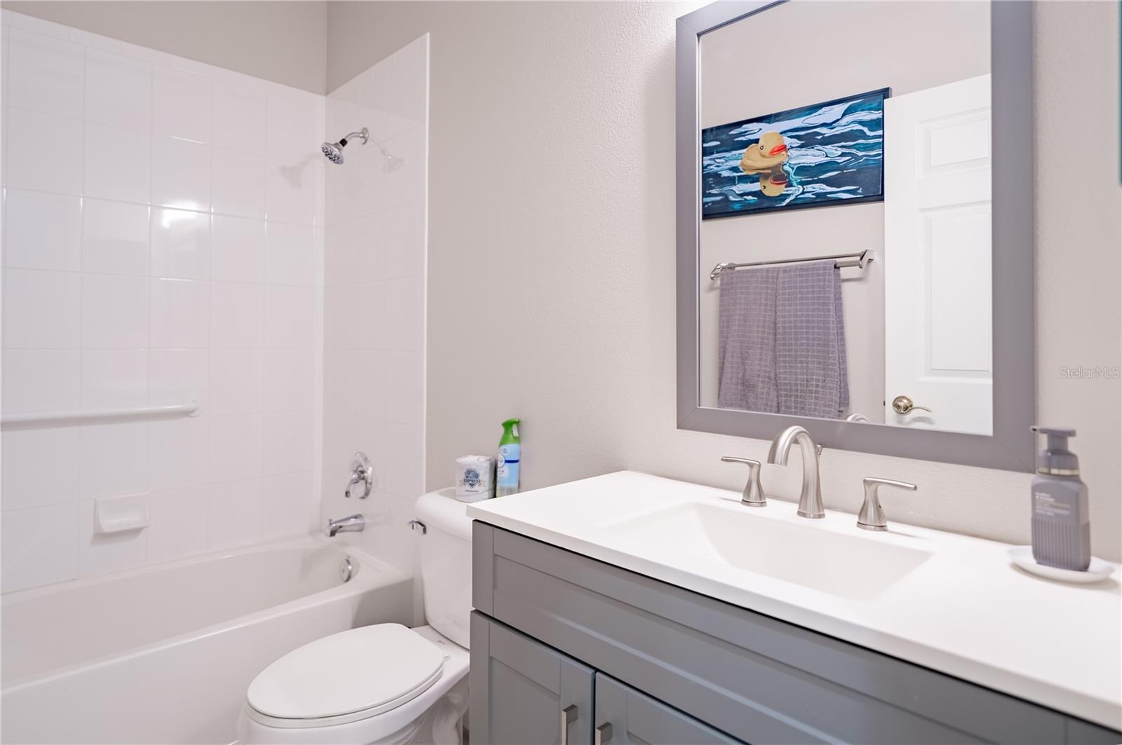 LAKERIDGE FALLS PH 1B - Residential