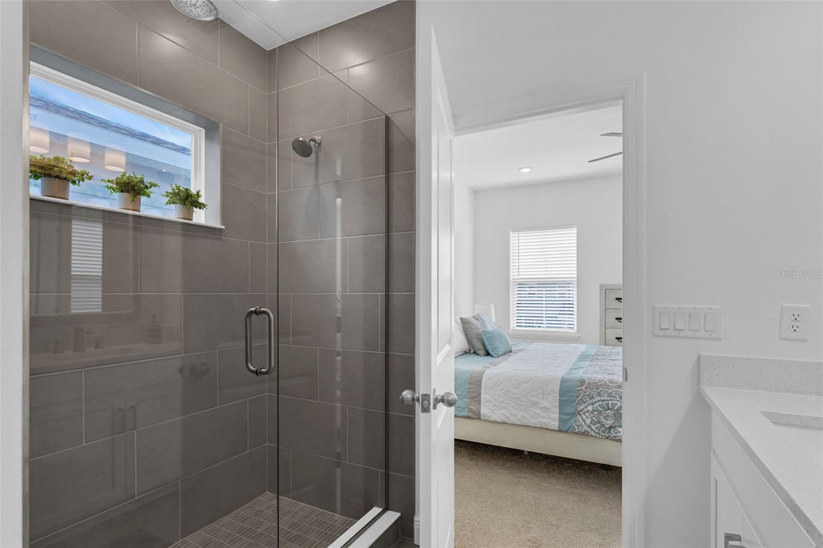 SERENADE/OVATION PH 1 - Residential