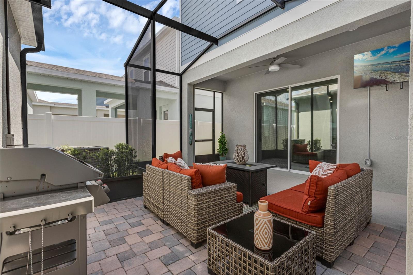 SERENADE/OVATION PH 1 - Residential