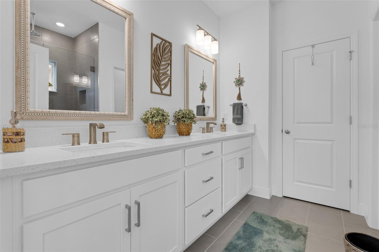 SERENADE/OVATION PH 1 - Residential