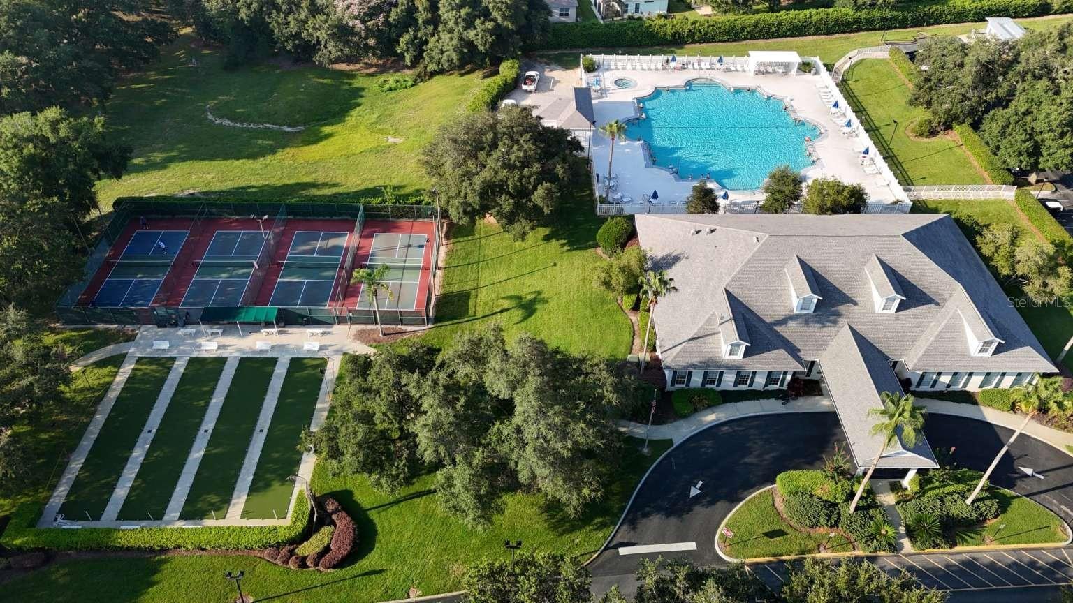 PLANTATION AT LEESBURG SAWGRASS VILLAGE - Residential