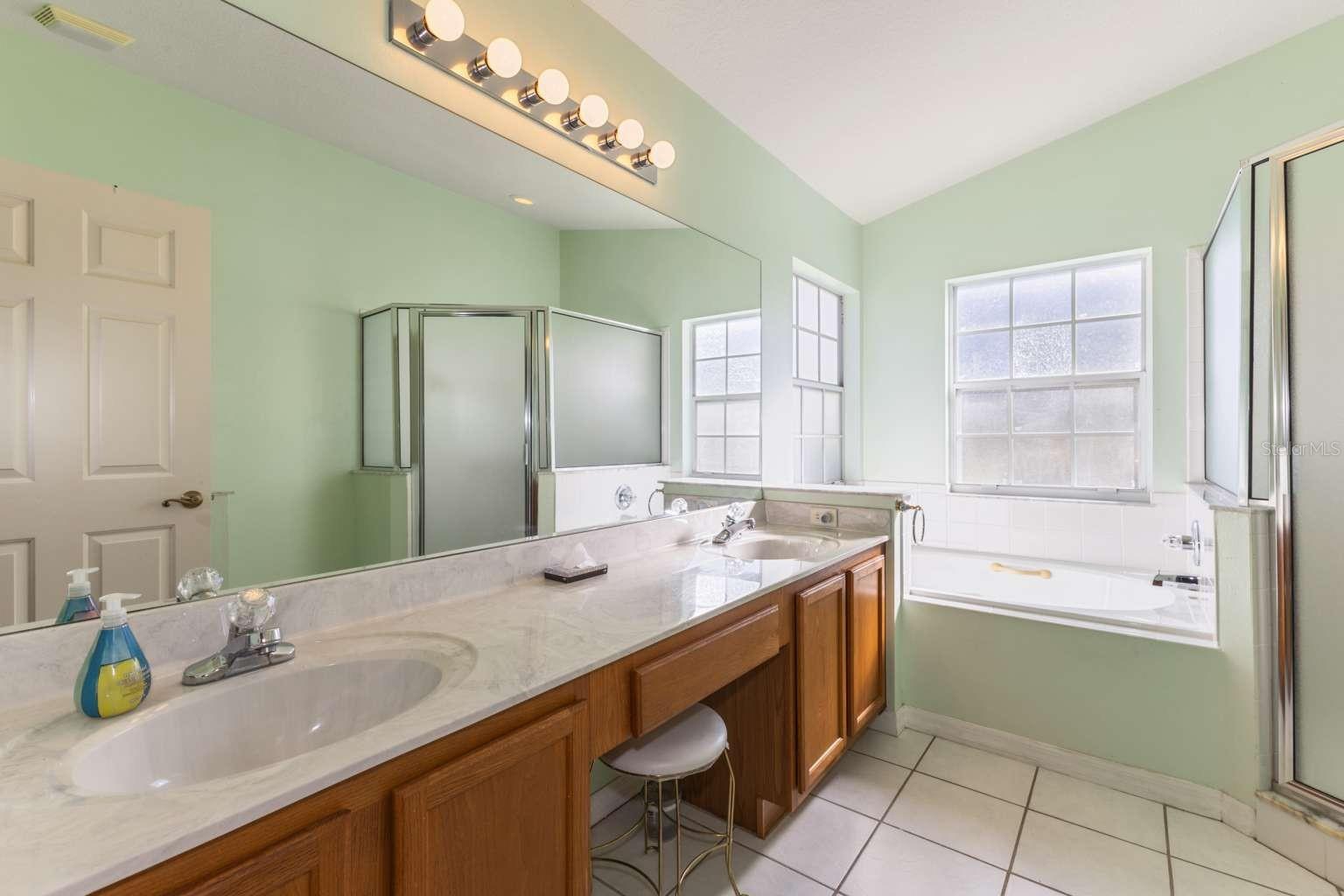 PLANTATION AT LEESBURG SAWGRASS VILLAGE - Residential