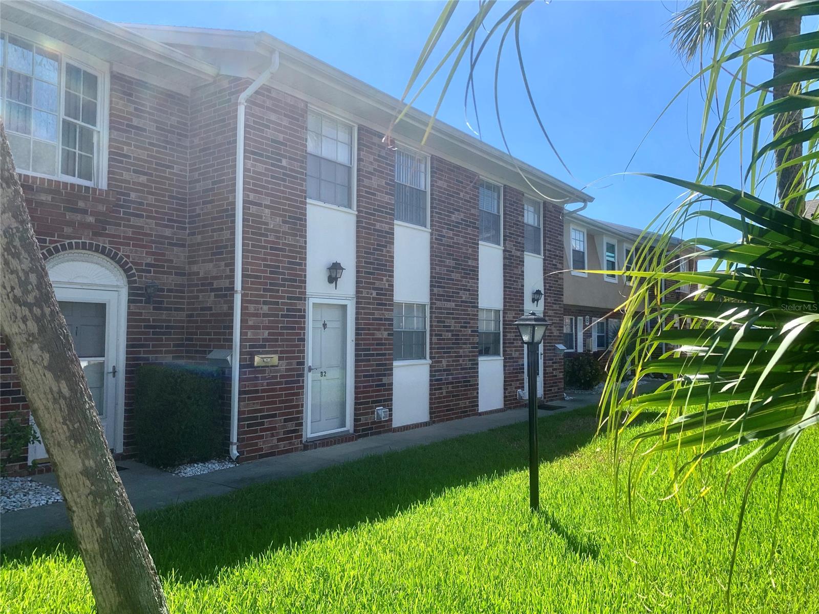 Colonial Twnhs Condo Apt Ph 01 - Residential