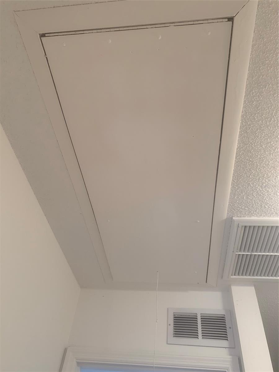 Colonial Twnhs Condo Apt Ph 01 - Residential