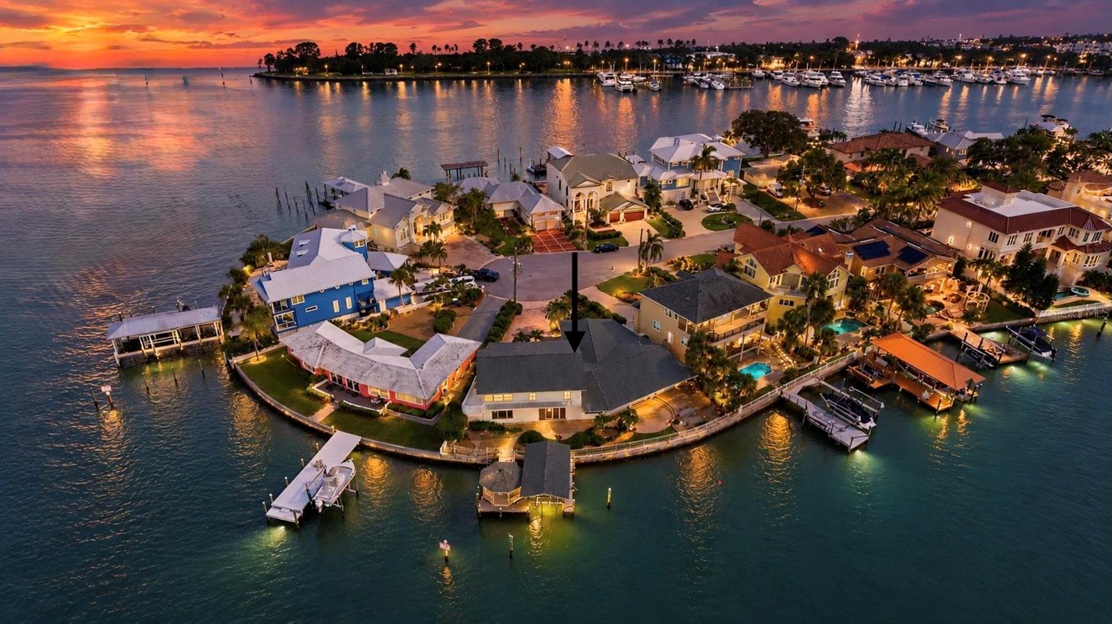 290 BAYSIDE DRIVE
