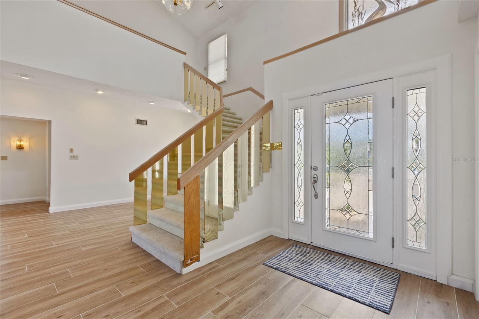 290 BAYSIDE DRIVE
