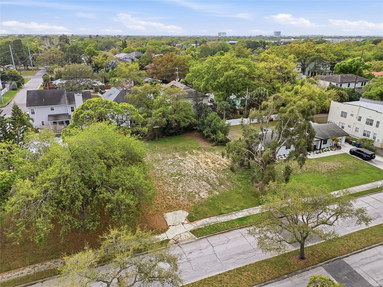 BEL MAR REV UNIT 5 - Land