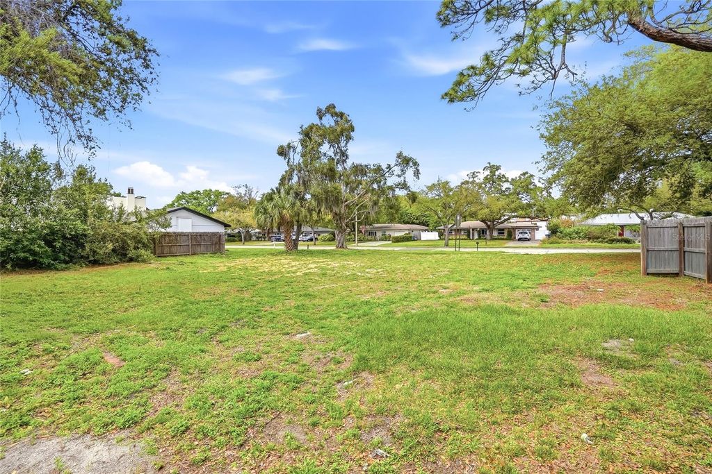 Photo of 4104 W El Prado Boulevard, Tampa, FL 33629 (MLS # TB8486029)