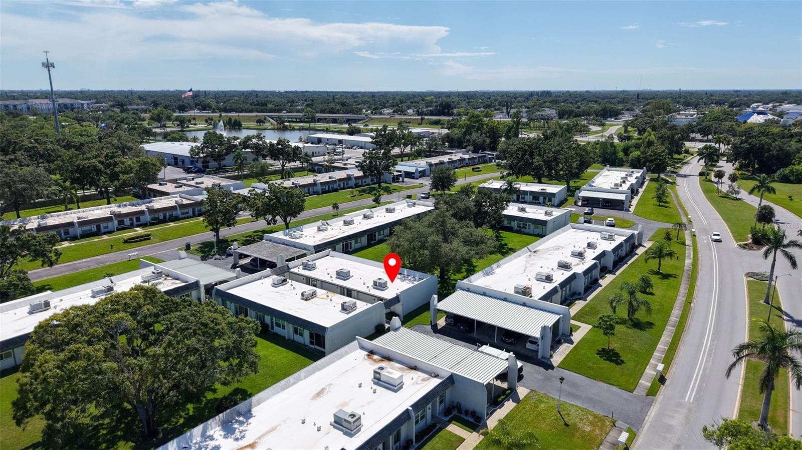 LAKES VILLAS CONDO I - Residential