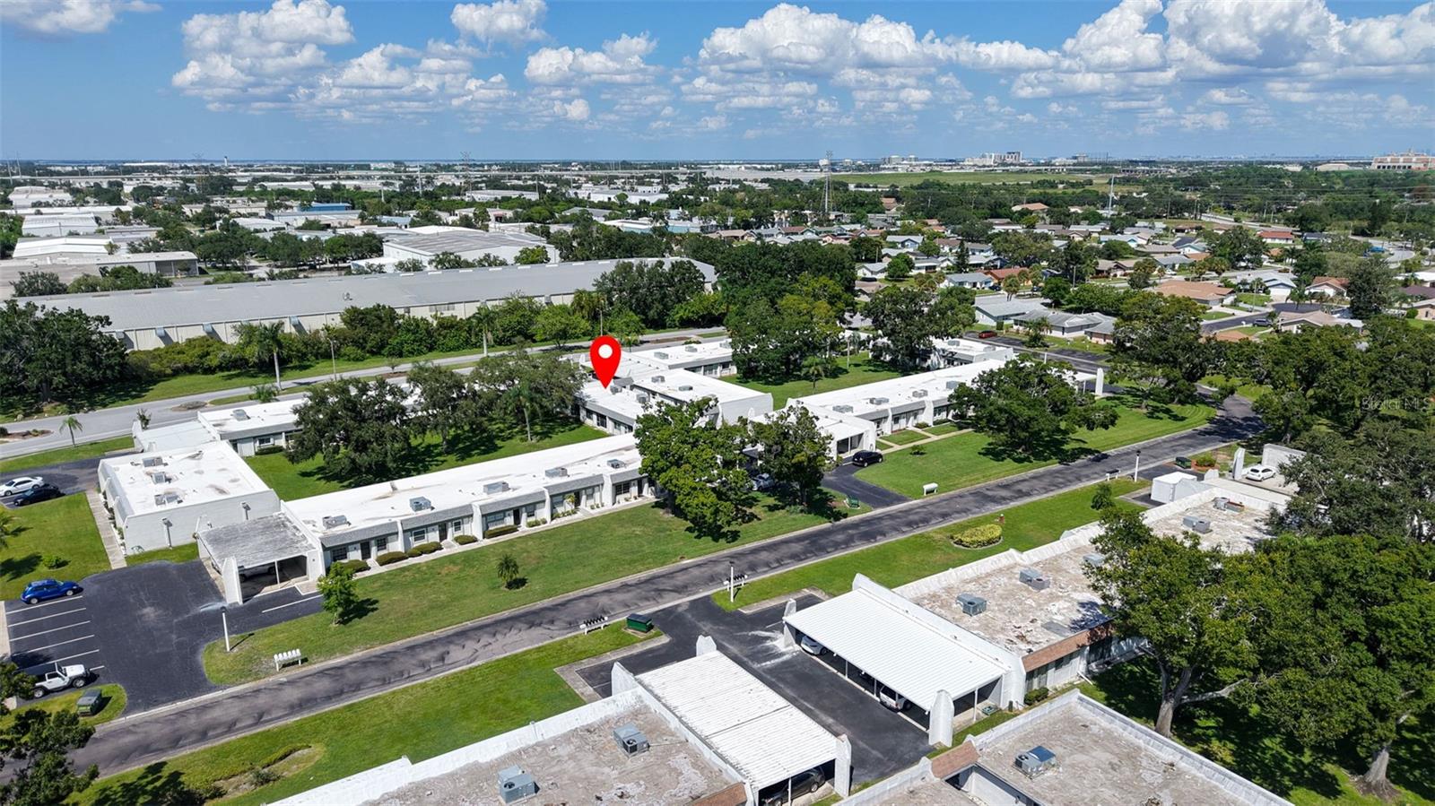 LAKES VILLAS CONDO I - Residential