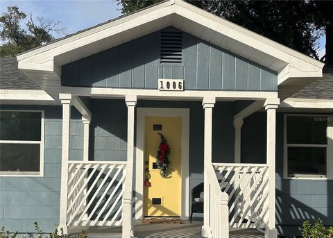 Photo of 1006 E Lambright Street, Tampa, FL 33604 (MLS # TB8432754)