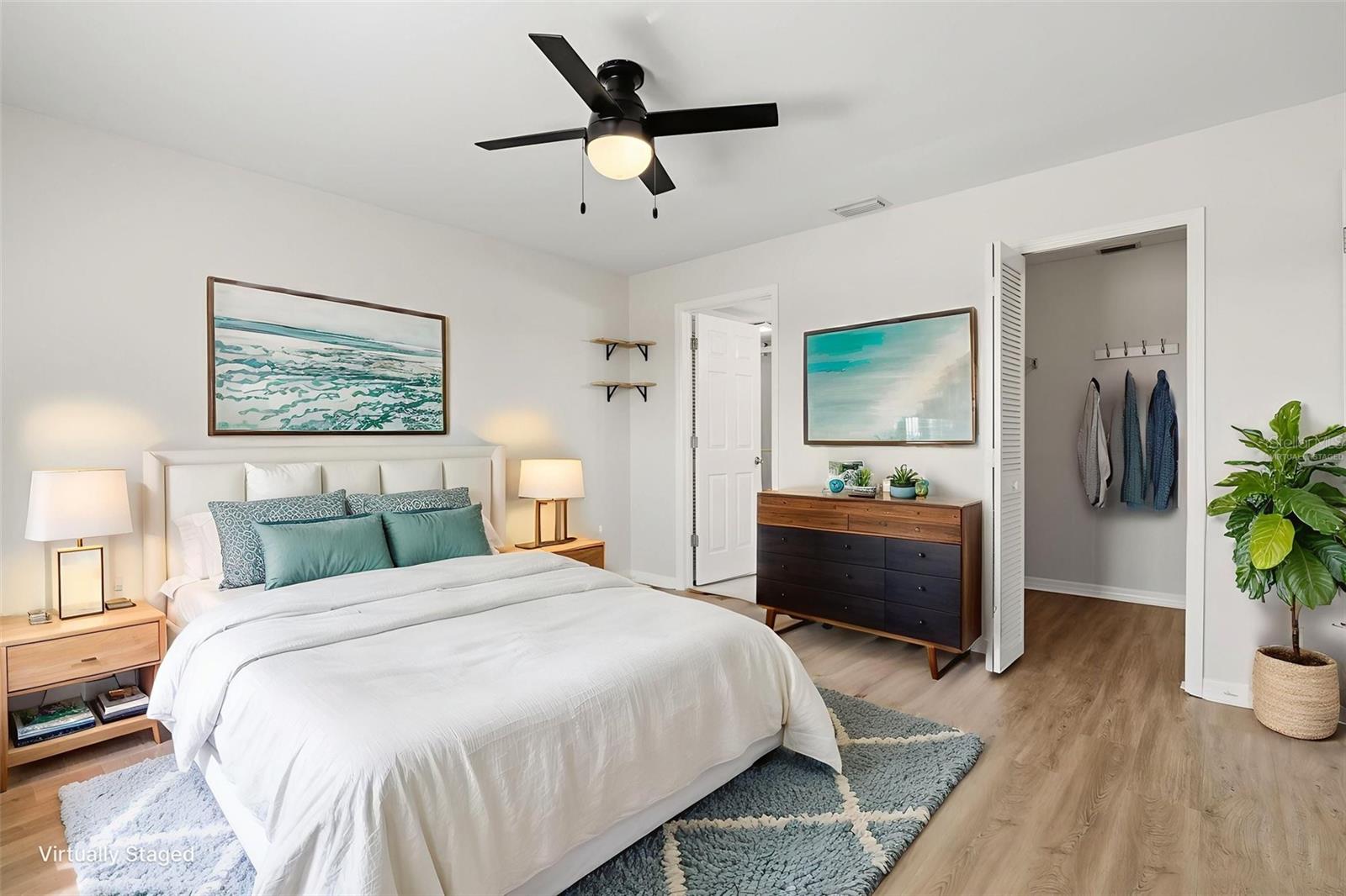 LAKES EDGE PH 05 - Residential