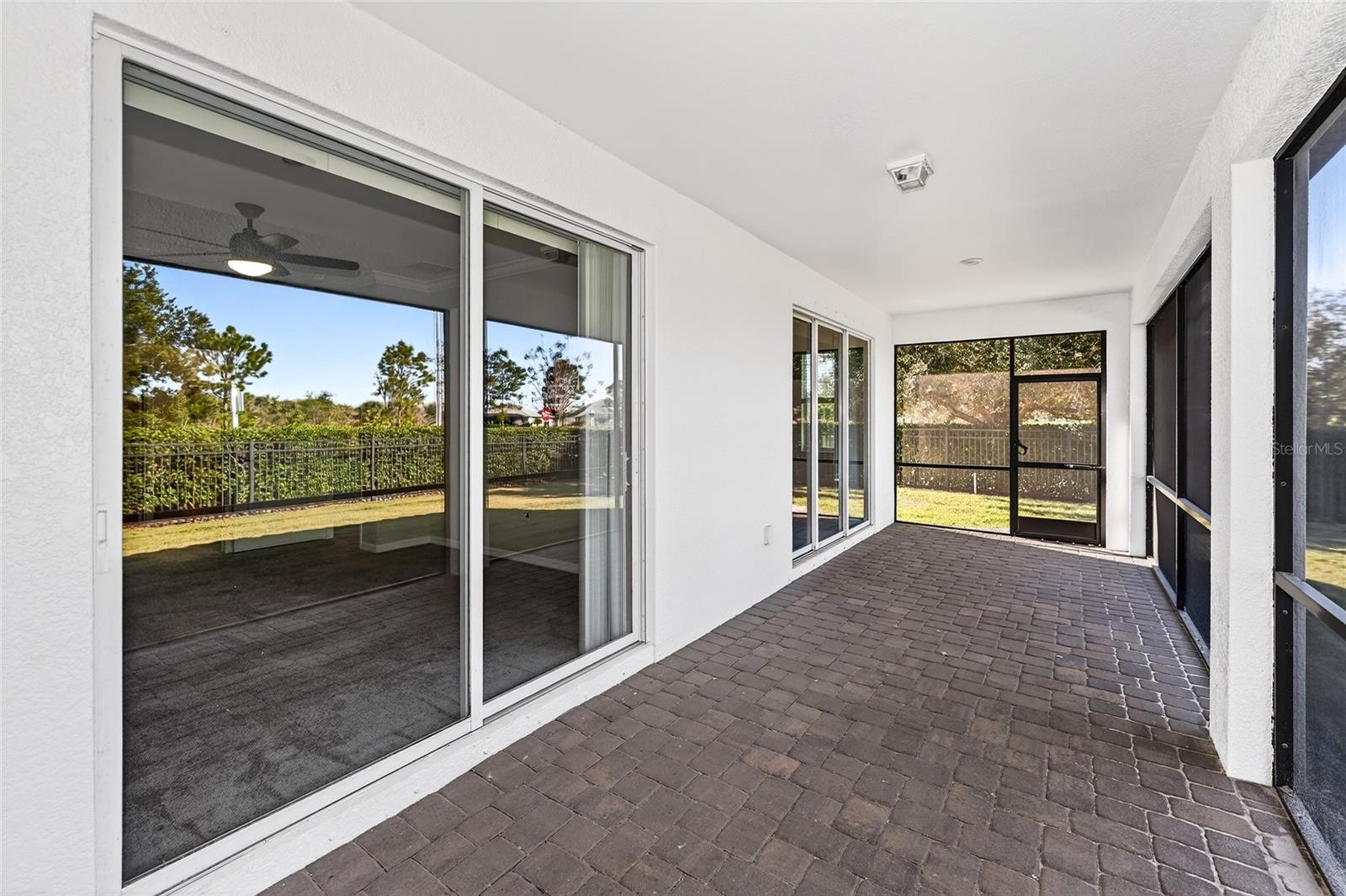 ARBOR GRANDE - Residential Lease