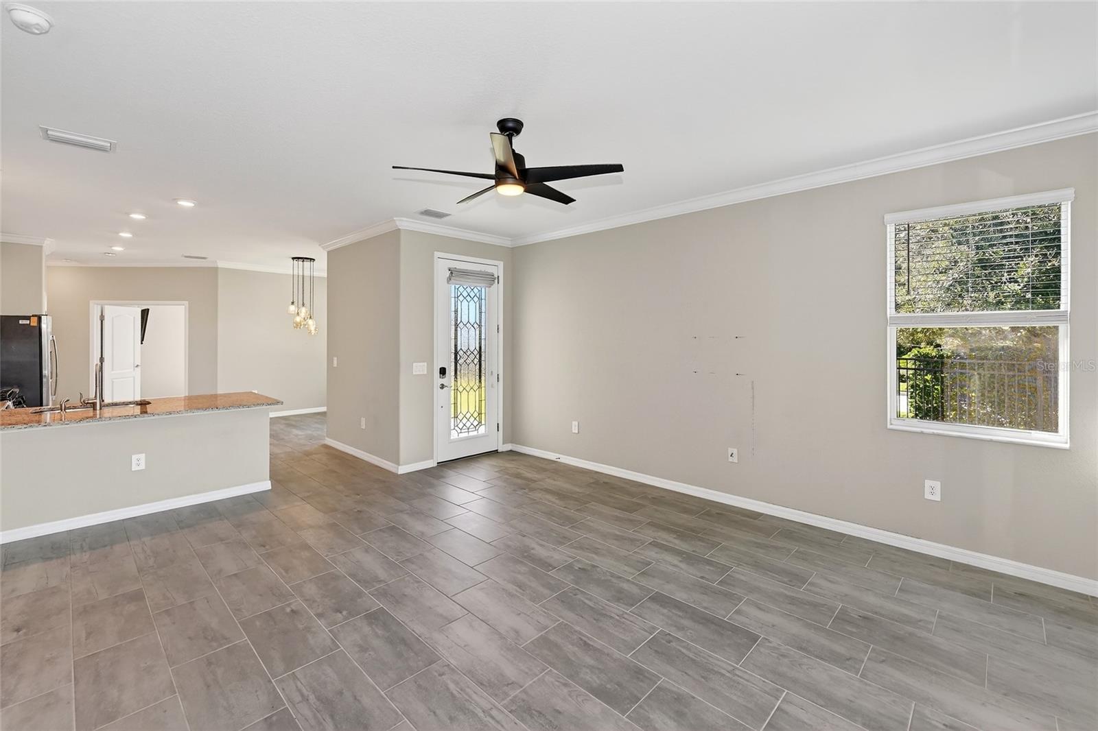 ARBOR GRANDE - Residential Lease